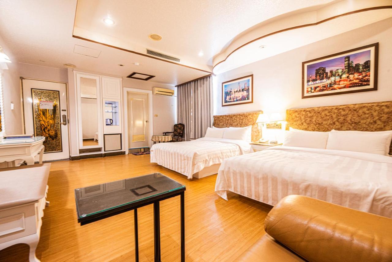 Wenpin Hotel - Pier 2 Kaohsiung Buitenkant foto