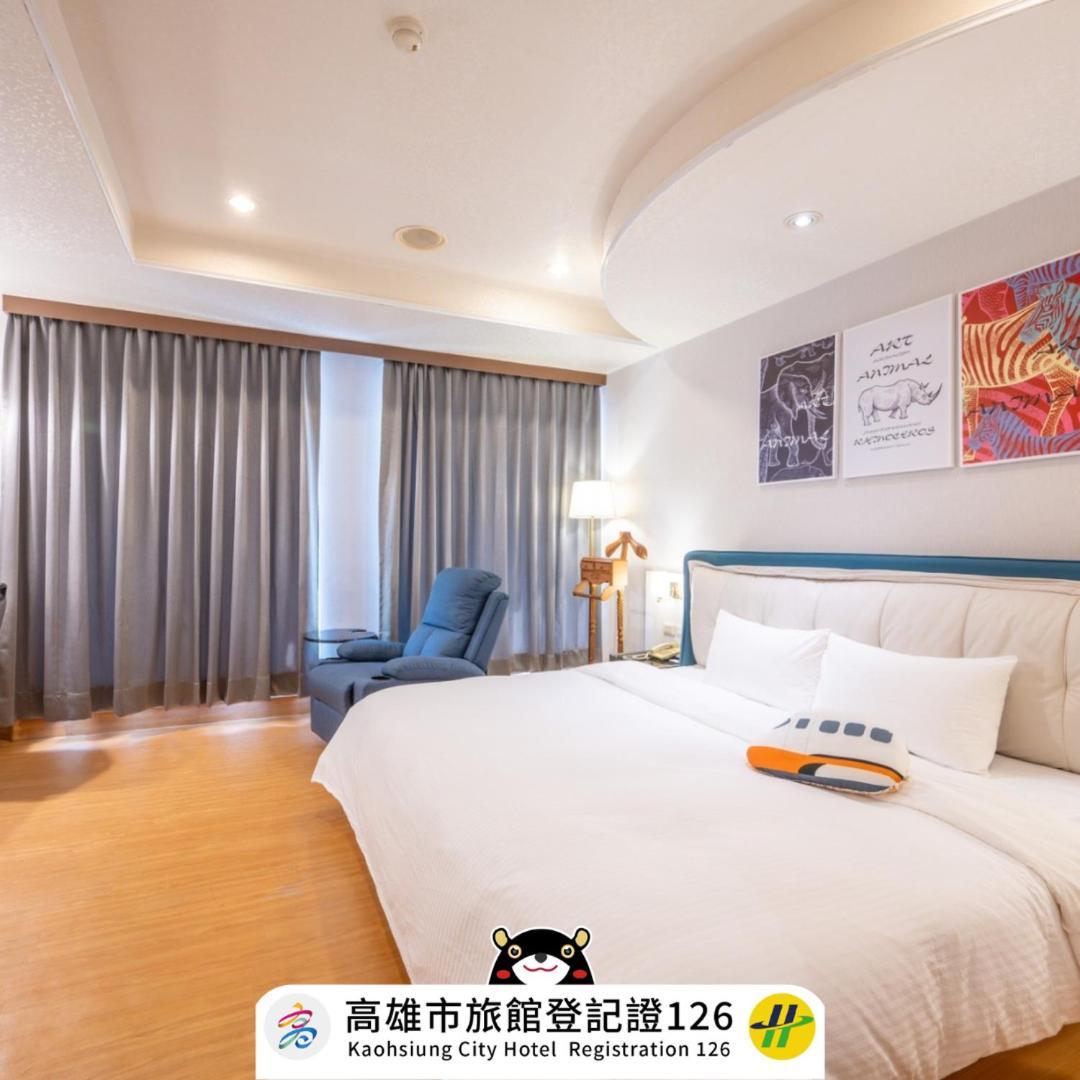 Wenpin Hotel - Pier 2 Kaohsiung Buitenkant foto